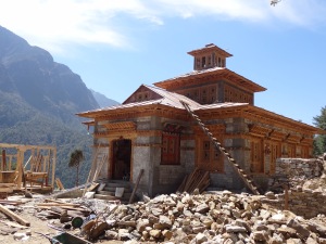 Rebuilding Pema Choling Gompa, Phakding – LED Solu Khumbu Trek, April/May 2016